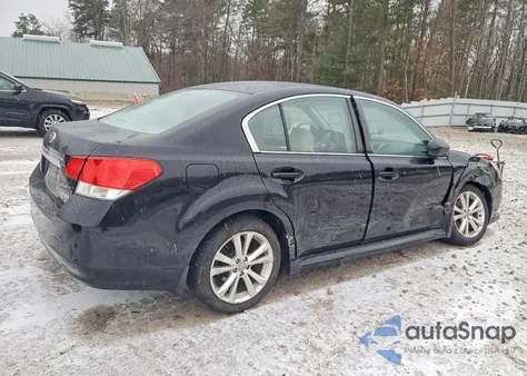 2013 Subaru Legacy 2.5I Premium z USA, uszkodzony, nr VIN 4S3BMBC60D3042553